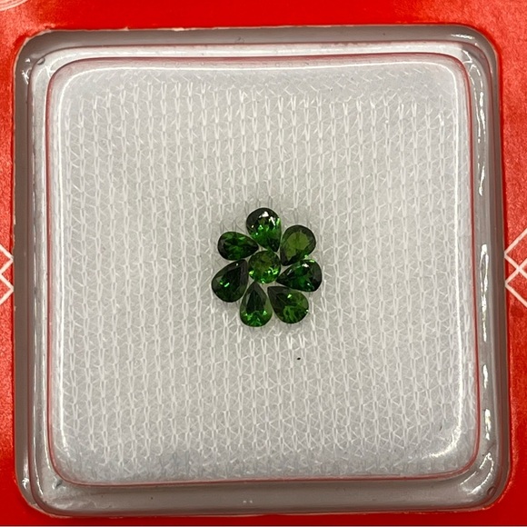 Rare Natural Green Tsavorite Garnet 1.10 cts Loose Gemstones Luxury Gift Garnet - Picture 3 of 4